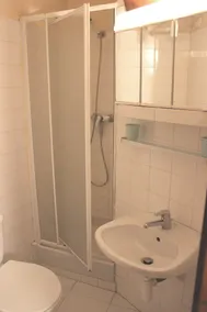 Studio plein de charme dans immeuble médiéval - Image 2