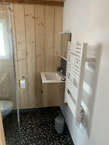 Holzhaus nahe dem Ozean in geschlossener Unterteilung. Klassifizierte 3 Sterne - Image 5