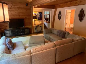 Stratton Mountain Home Hot Tub, Fire Pit and walk to the mountain. - Image 5
