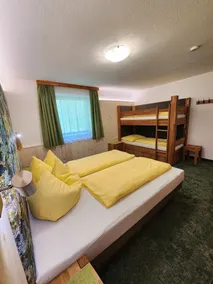 Casa Sonnhof en Walchsee en el Tirol, lago, vista al lago, jardín, jugar - Image 1