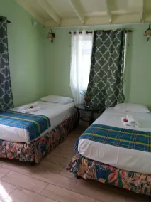 Your home away from home.  Making family vacations affordable. - Image 4