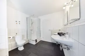 Large, beautiful vacation apartment with 2 bedrooms - Image 2