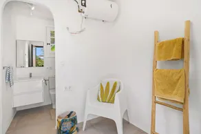 Luxusvilla mit Pool, Whirlpool und Meerblick und 5 Minuten zu Fuß zum Geschäft / Restaurants - Image 2