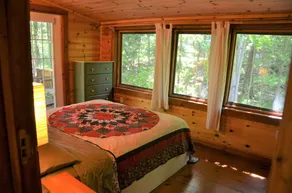 Adorable family lakefront Cottage On Quiet lake in Muskoka - Image 3