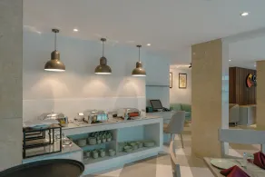 Comfort Inn Elite - Image 4