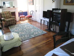 Historic Mansion 1841 - The listed price is per Bedroom, Private Entrance - Image 2