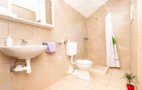 Gorgeous home in Pupnat with house sea view - Image 2