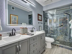 Poolside Luxury, Ground Level, 3 Bedroom Condo - Image 2