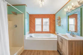 Oceanfront Dog Friendly Home w/ Hot Tub and Nearby Beach Access - Image 4