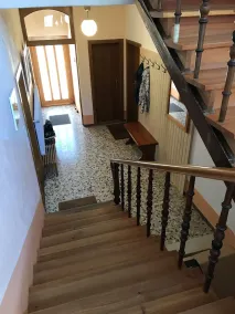 Large house on the outskirts of the village. Possibilities for hiking, swimming, skiing - Image 2