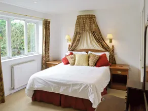 Gamekeeper's Cottage - Image 3