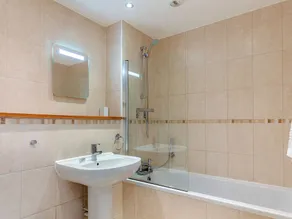 2 chambres à coucher à Newquay - Image 4
