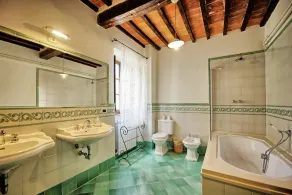 Villa Capolona  - Stort hus med pool nord om Arezzo i Toscana - Image 3