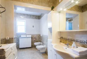 Komplett eingezäunte Privatpool-Villa - Image 3