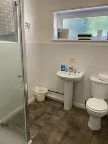 Self Catering Holiday Bungalow in Ilam near Dovedale - Image 3