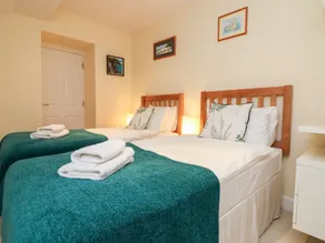 SPRINGSIDE, pet friendly, country holiday cottage in Lynton - Image 4