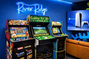 Hot Tub + Theater + Full Arcade Private Estate - Image 2
