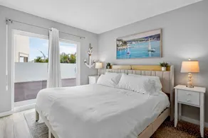 Island Bliss Steps from Beach & Bay! - Image 3