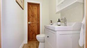Orchard House - Image 3