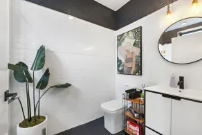 Free Parking 30% Off! Prime Area Near NYC & EWR, 98 Walk score - Image 3