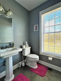 Escape to Nature: Exquisite Retreat Perfect for Gatherings near Charlottesville - Image 2