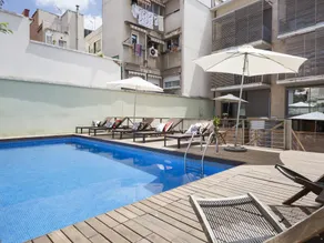 My Space Barcelona Loft pour location temporaire avec terrasse et piscine - Image 4