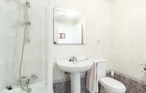 Amazing Apartment In Denia - Image 4
