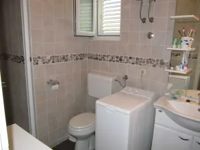Voll ausgestattete Villa mit privatem Pool und Grill | Wasserblick | Neben dem Strand - Image 3