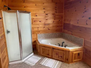 The Elk Suite in Downtown Banner Elk - Image 3