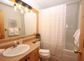 2BR in Crystal Forest, Ski In, Ski Out, Fireplace, Private Hot Tub, Steps to the Village - Image 4