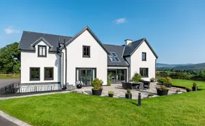 Luxury Country House on the Hill - Image 3