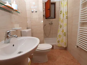 Apartment 531/1272 (Istria - Stinjan), 700m from the beach - Image 3