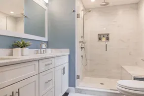 Modern Condo in Historic Marblehead, Walk everywhere, Parking, A/C, Deck & Grill - Image 4