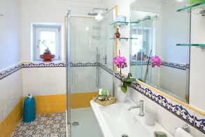 Villa with a pool on the Amalfi Coast - Image 2