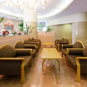 Kochi Pacific Hotel - Image 5