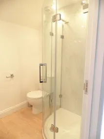 Light airy studio conversion - Image 3