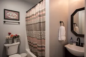 Secluded Gem 3bd/2Bth w/ Hot Tub, AC,  & Self Check In - Image 3