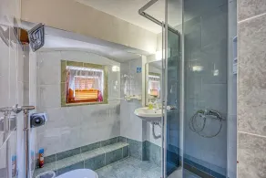 Beli Old Town 2BR Apartment /w Terrace - Happy Rentals - Image 3