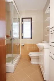 Apartment Ljube - Image 4