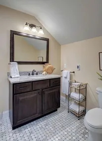 Level Lakefront on Owasco Lake! Sleeps 14! - Image 3