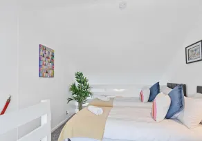 On the Water 3 Waterside Studio Mezzanine Bedroom Terrace Overlooking the Harbour - Image 2