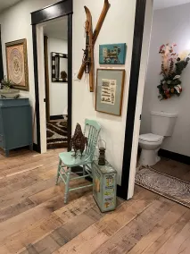 THE LOFT an UPSCALE RUSTIC 2 Bedroom 2 Washroom Private Guest House on 16acres. - Image 3
