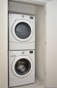 Beautiful 1 bedroom in the heart of Atlanta - Image 2