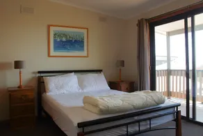 Indented Head Beach House - Image 4