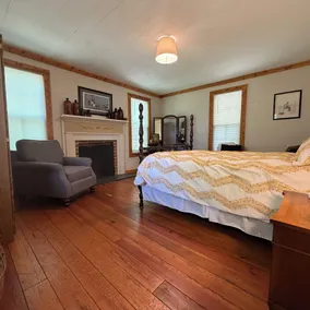Rustic, Peaceful and Quiet - Image 5