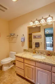Golf-View Kahler Glen 2BR Condo - Image 4