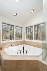 MINNeSTAY* Riverfront Inn | Hot Tub - Image 2
