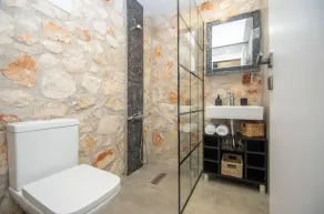Green Oak Villa - Image 2