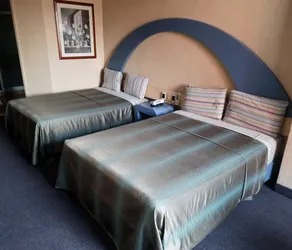 Hotel Pal - Image 2
