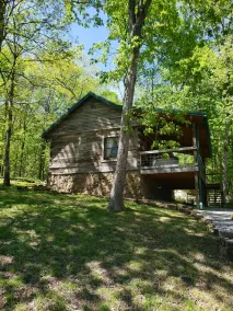 Utopia on Oil Creek waterfront property Wi-Fi available - Image 5